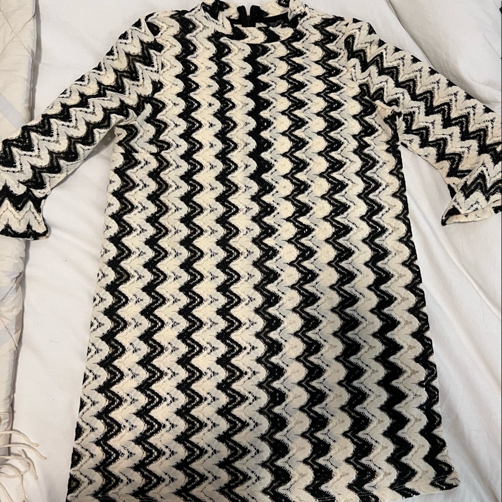 Topshop Mod bell sleeve dress size 8